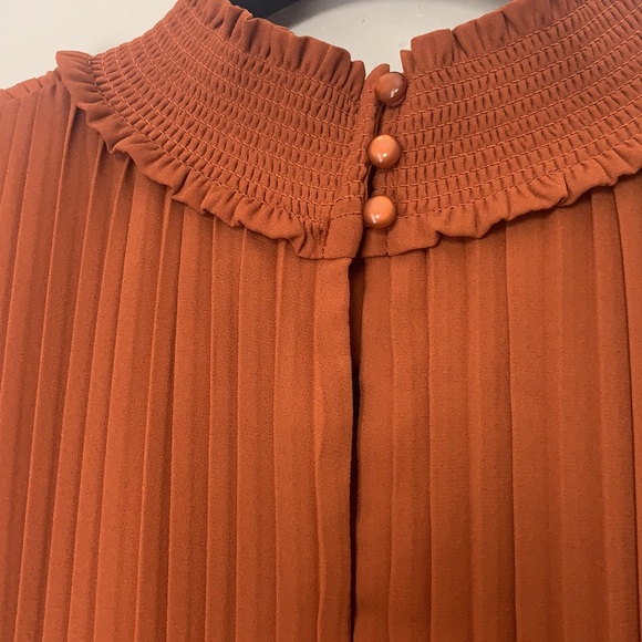 Nanette Lenore Pleated Sleeveless Smock Midi Dress - Picture 10 of 11